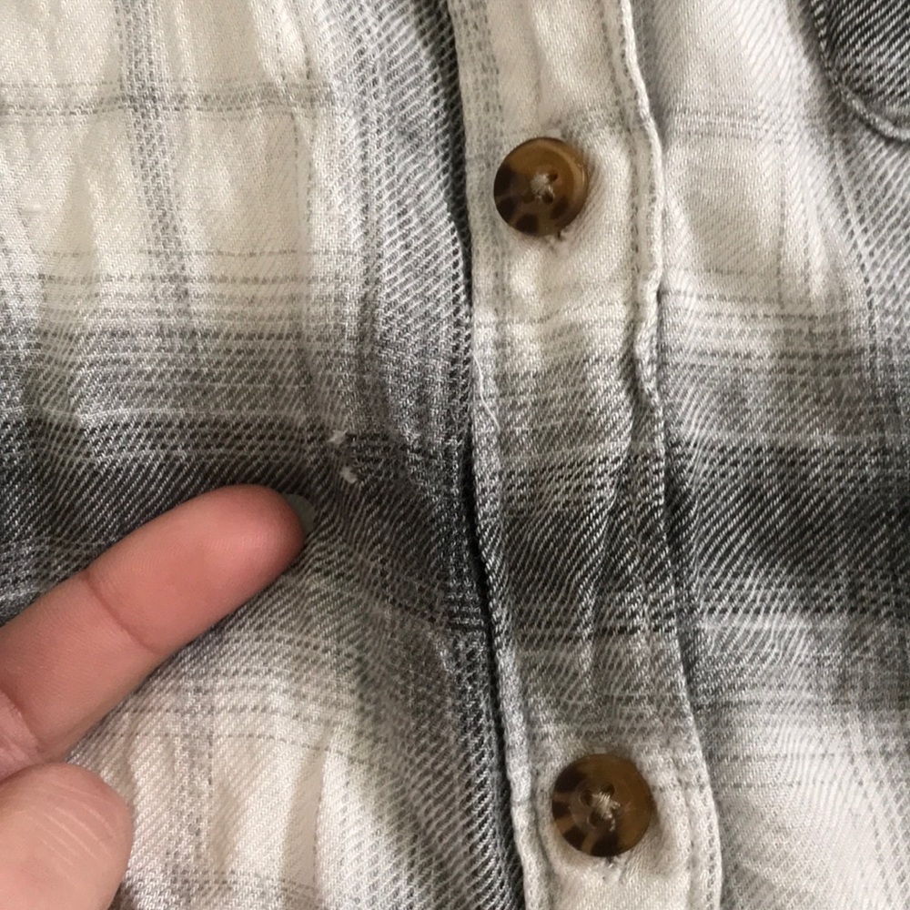 A B E R C R O M B I E & F I T C H Plaid Shirt - image 4